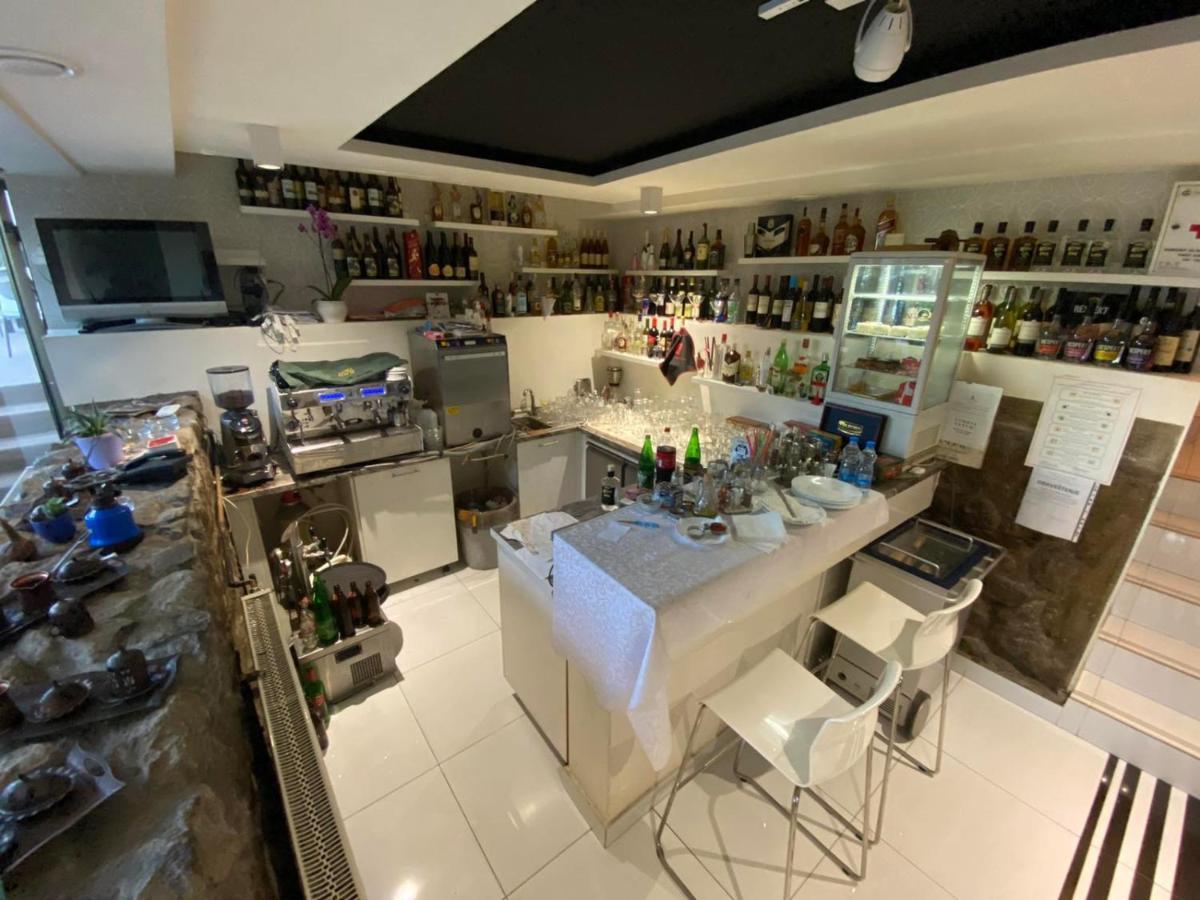 Zormaris-M Otel Vranje Dış mekan fotoğraf