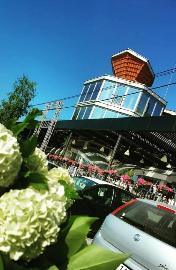 Zormaris-M Otel Vranje Dış mekan fotoğraf