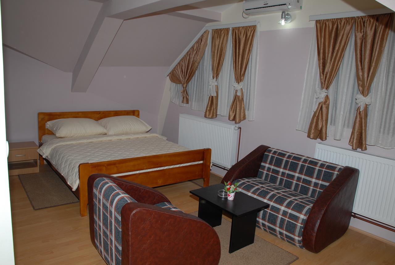 Zormaris-M Otel Vranje Dış mekan fotoğraf