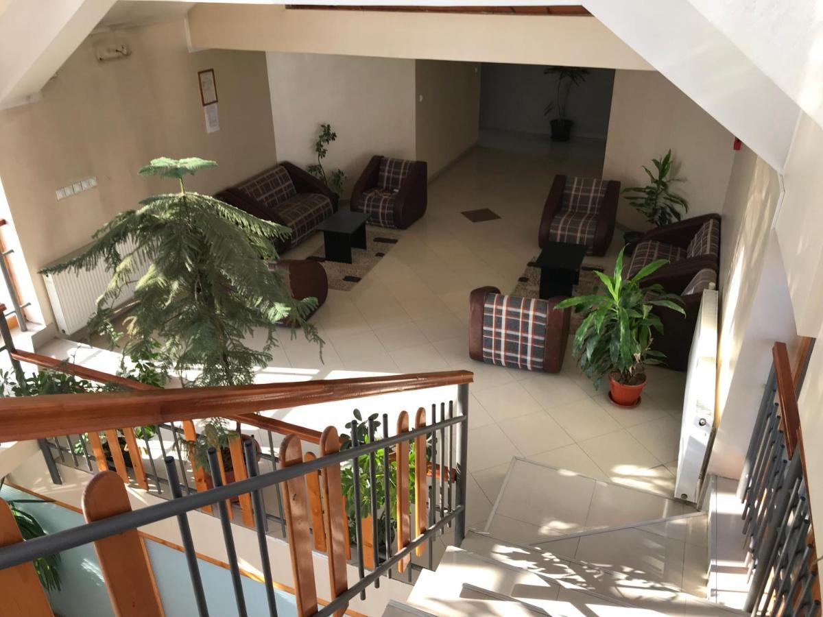 Zormaris-M Otel Vranje Dış mekan fotoğraf